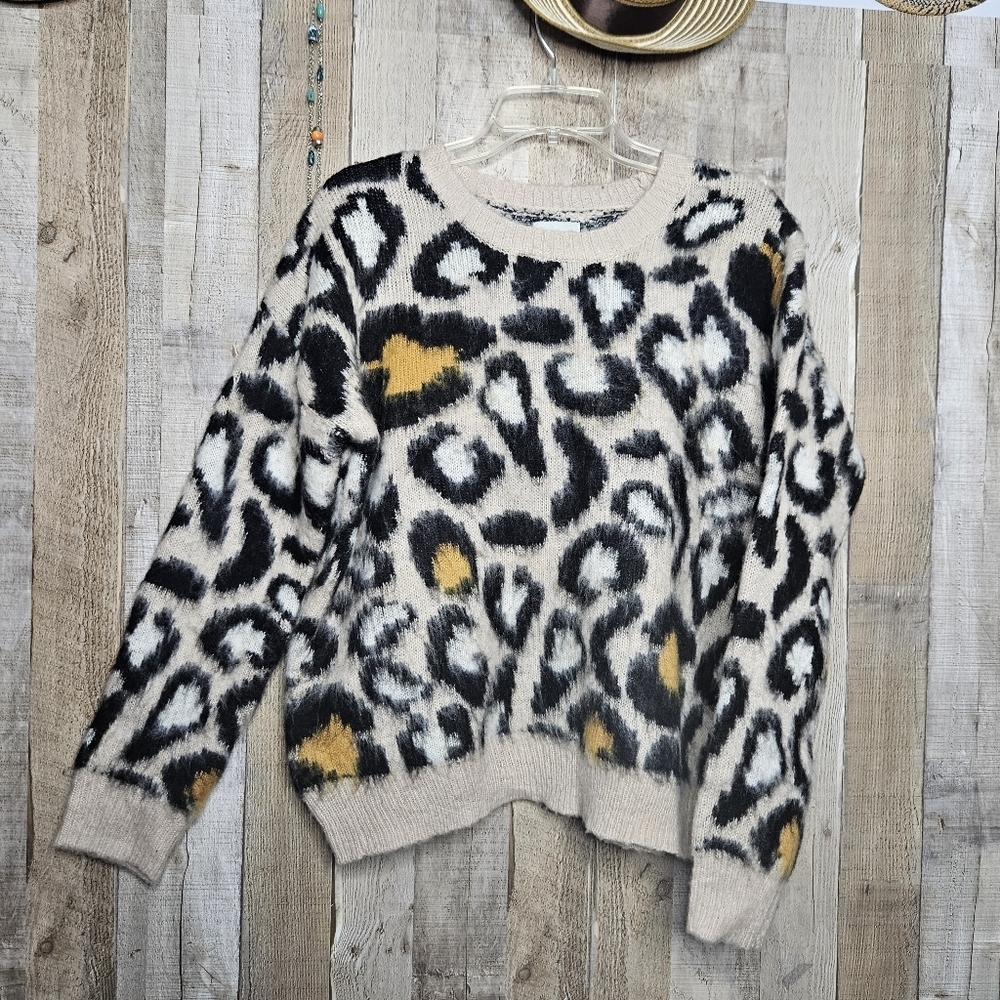 Silverflint Sweater Leopard Print Long Sleeve Pullover Fussy Eyelash Size Medium